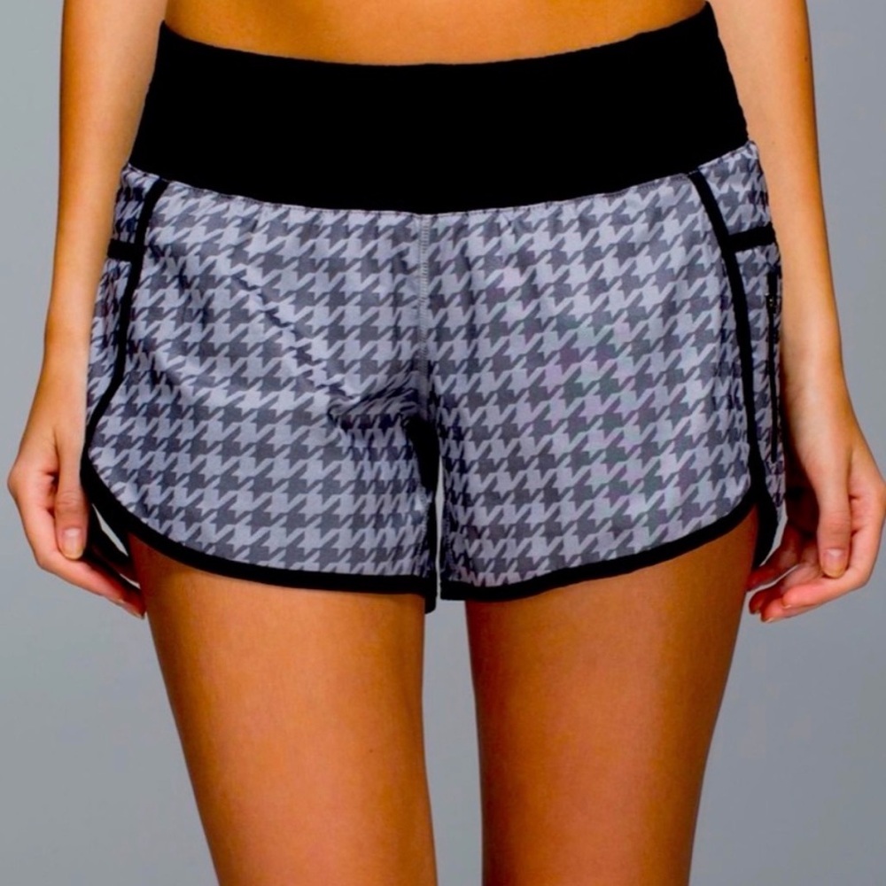 Lululemon Track Short II in Giant Houndstooth